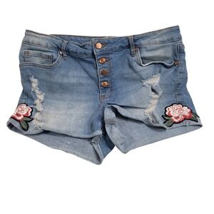 No Boundaries Women Distressed Rose Embroidered Denim Shorts 13 Blue
